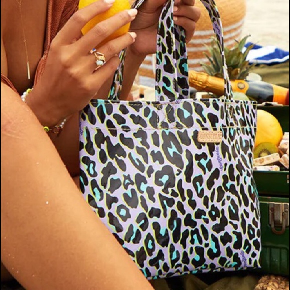 NWT Consuela Dee Dee Grab N Go Mini Tote Bag - Picture 15 of 15